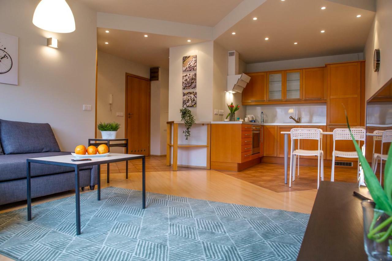 Apartament New Praga Near To Metro, Free Parking Warsaw Luaran gambar